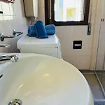 Flat With Wonderful Sea View-beahost ביביונה